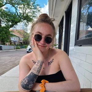 Meet your Posher, Emma